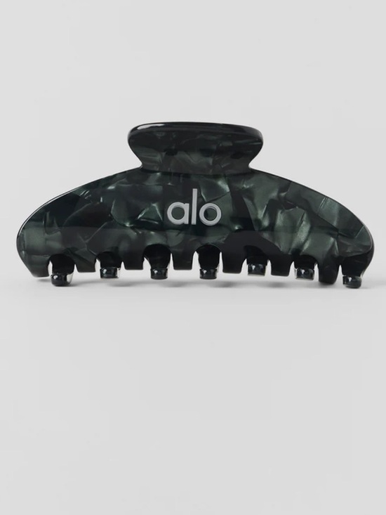 ALO Yoga Other - ALO Yoga Marble Resin Claw Clip in Agate